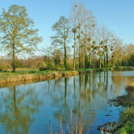 Saint-Victor-des-Oules La Villa Des Jonquilles מראה חיצוני תמונה